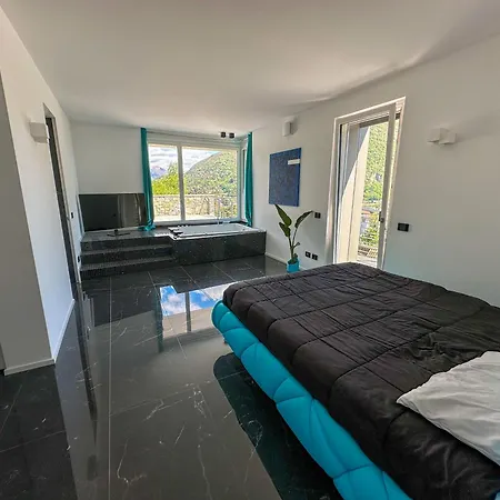 Design With Pool - Maggiore Villa Cerro (Laveno-Mombello)